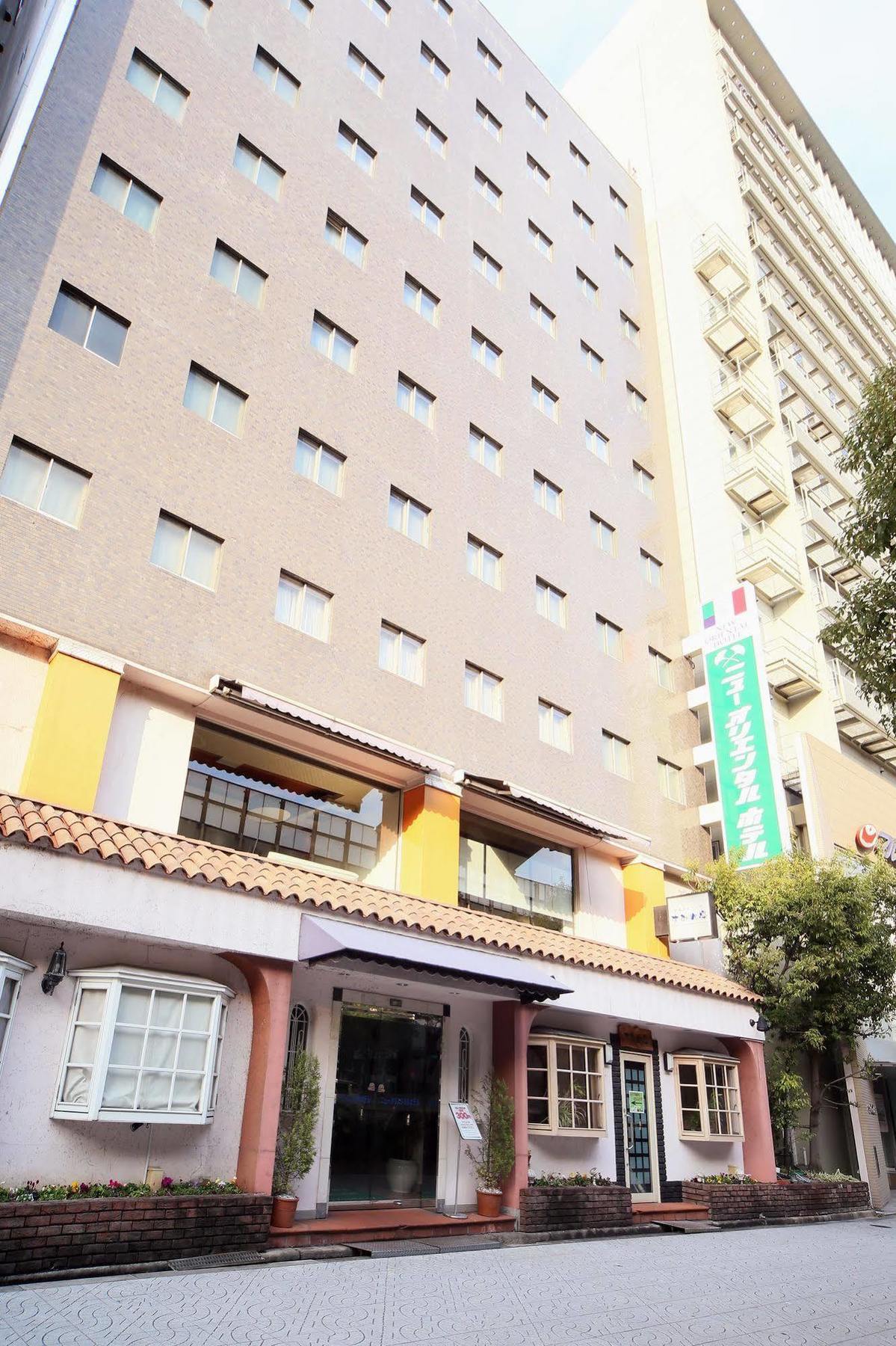 Humour Resort New Oriental Hotel Ōsaka Exterior foto